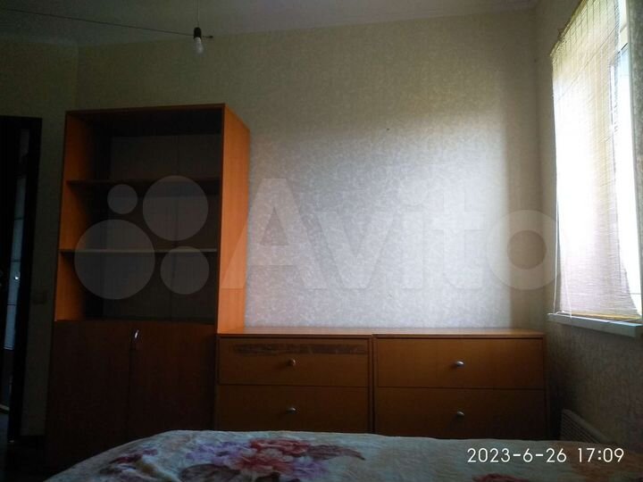 Комната 14 м² в 4-к., 2/2 эт.