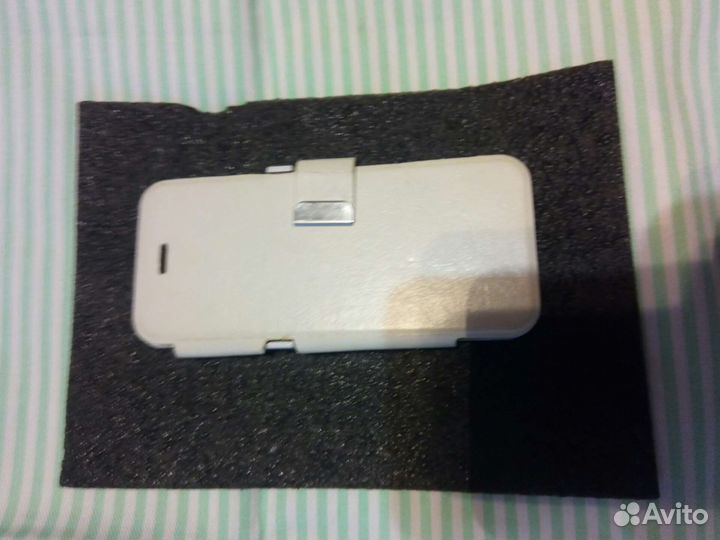 Зарядное устройство для iPhone 4 или 5