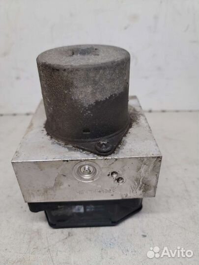 Блок ABS VW Tiguan 2008-2011 5N0614109M