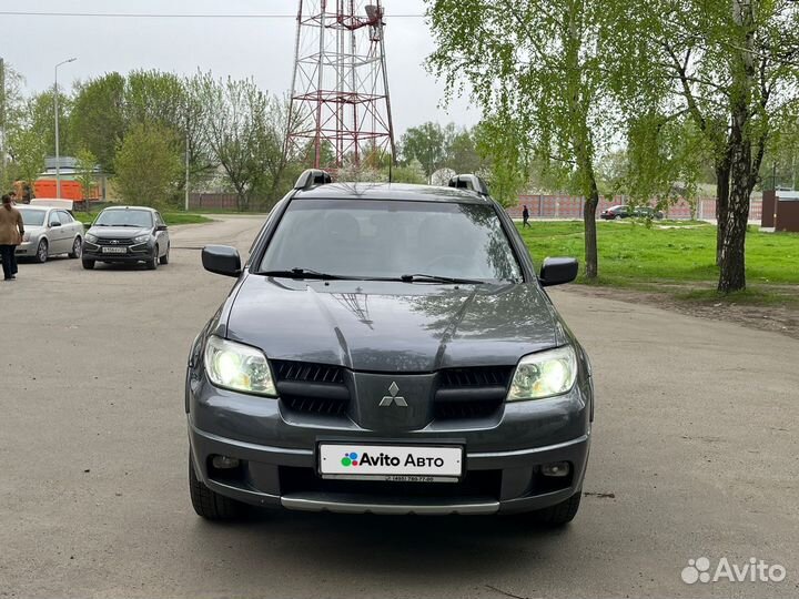 Mitsubishi Outlander 2.4 AT, 2006, 267 300 км