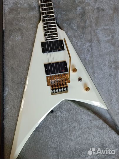 Электрогитара ESP Edwards E-RV-148 Randy Rhoads (R