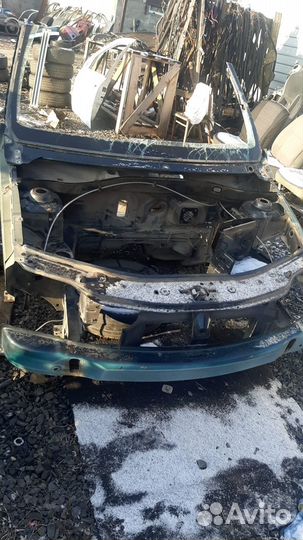 Морда на renault logan,Лада Ларгус