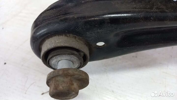 Рычаг задний верхний Mercedes W251 R350 642