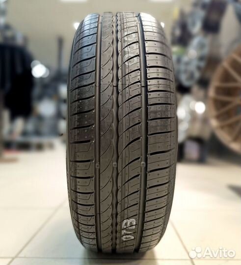 Pirelli Cinturato P1 195/50 R15 82V