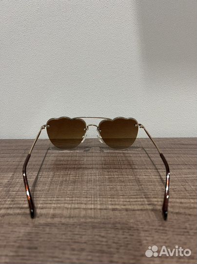 Солнцезащитные очки