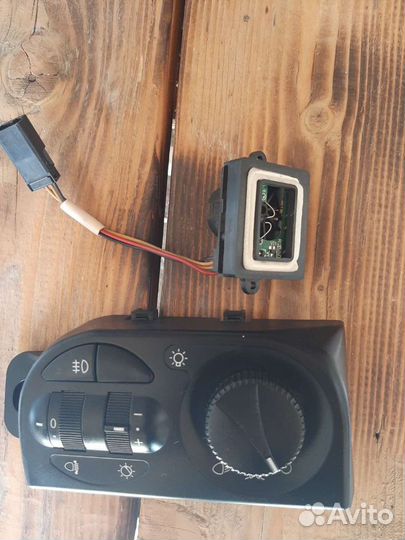 Приора. Выключатель фар