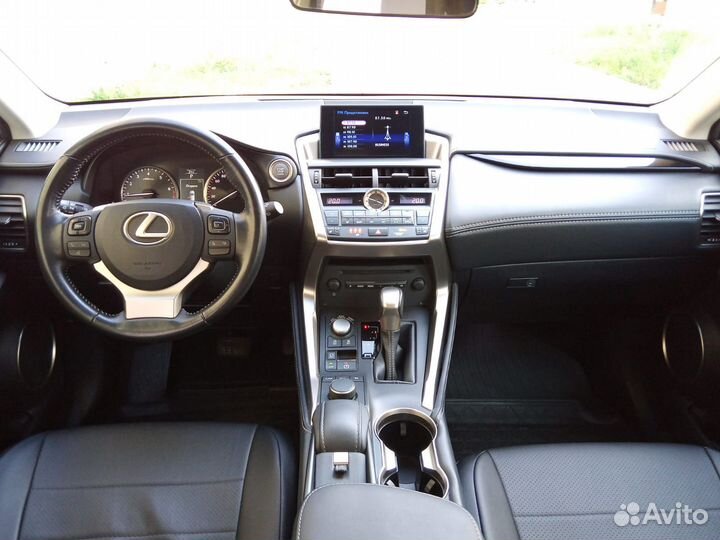 Lexus NX 2.0 CVT, 2015, 35 600 км