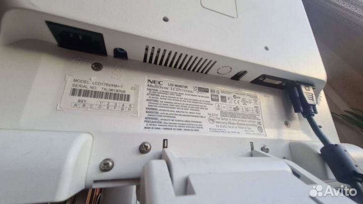 Монитор NEC MultiSync lcd175vxm