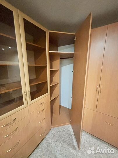 Угловой шкаф с зеркалом бу