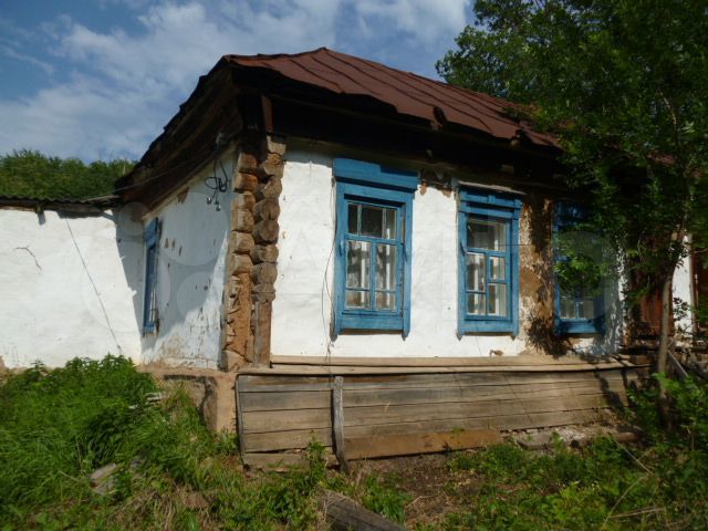 Дом 33,8 м² на участке 5 сот.