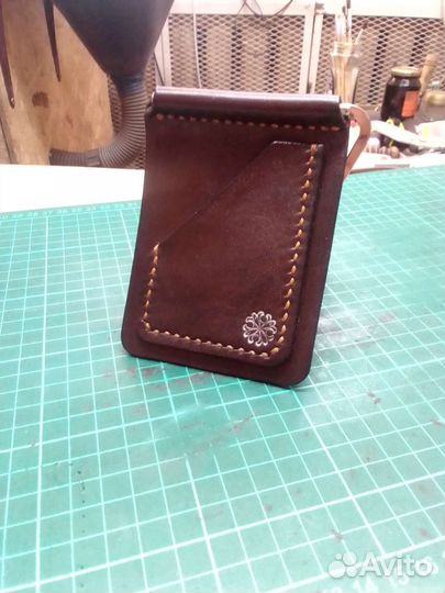 Изделия из кожи ручной работы