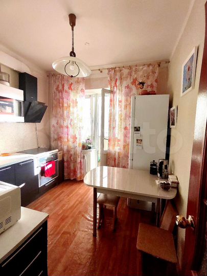 2-к. квартира, 55 м², 11/12 эт.