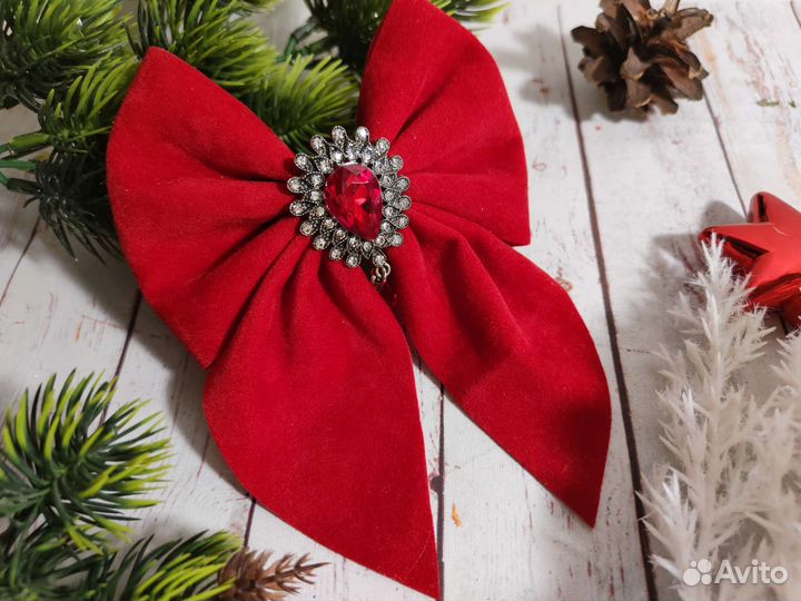 Большой бант на заколке