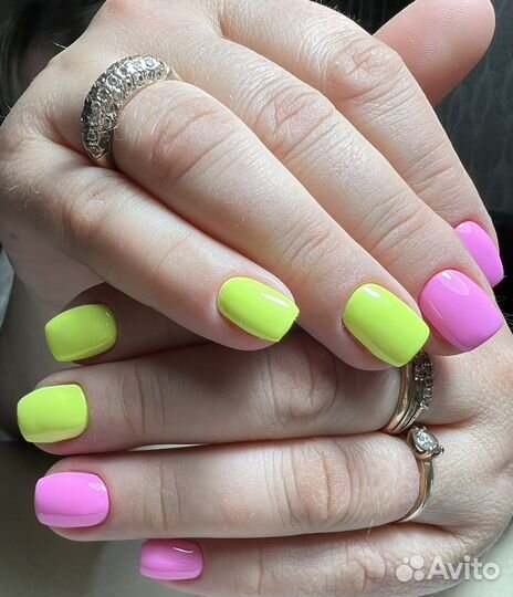 Маникюр с покрытием гель-лаком