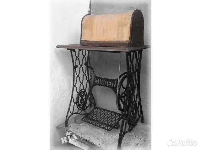 Антикварная ножная швейная машинка Singer