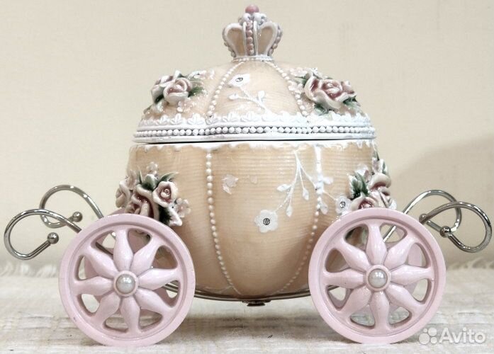 Шкатулка для украшений