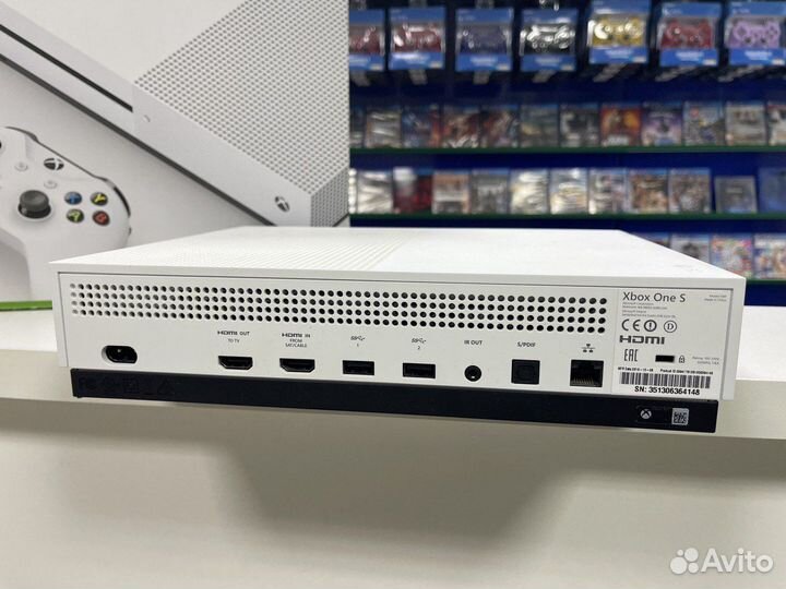 Xbox One S 1tb 4K 500 игр