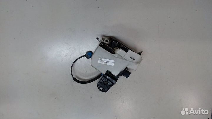 Замок двери левый передний Volkswagen Passat 5