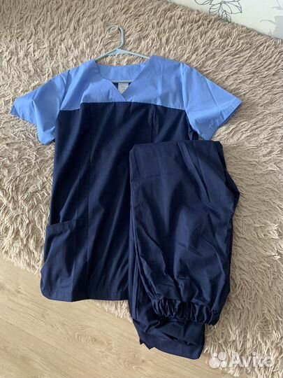 Хирургический костюм