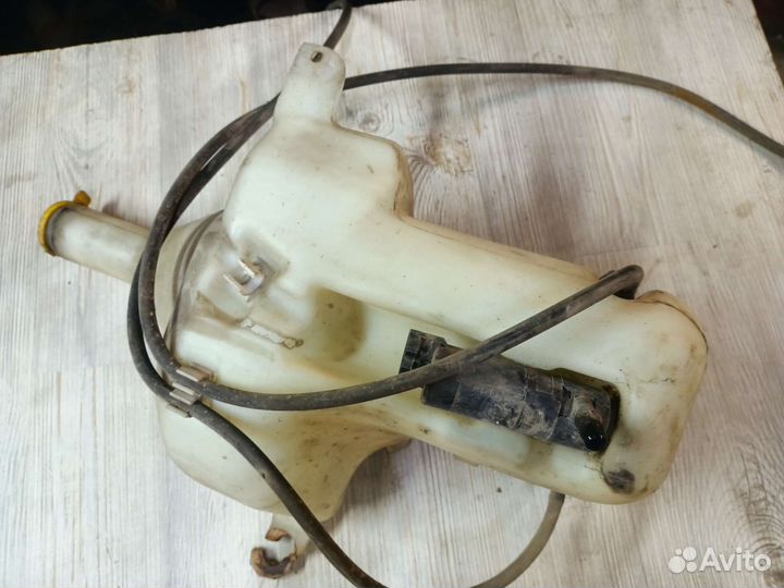 Бачок омывателя Saab 9-5 рестайлинг