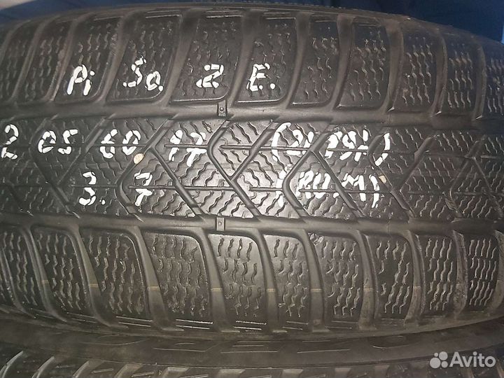 Pirelli Winter Sottozero 3 205/60 R17 93H