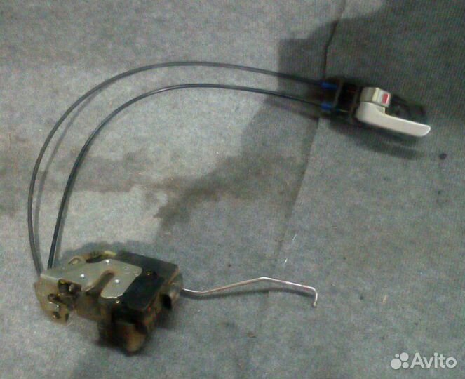 Замок двери передний левый Chery Tiggo T11 2011