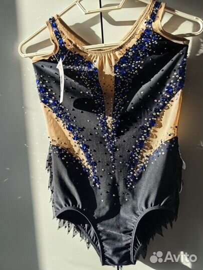 Расклейка стразами