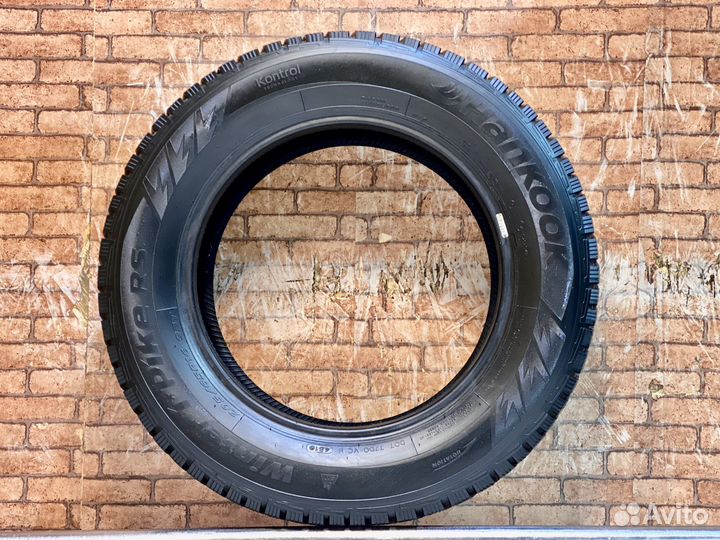 Hankook Winter I'Pike RS W419 205/65 R16 95T