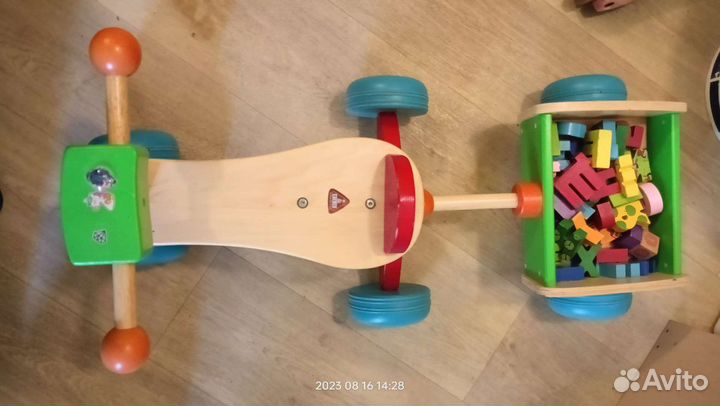 Детский велосипед