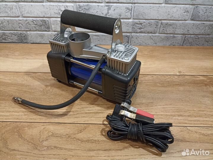 Автомобильный компрессор NEW galaxy 713-024