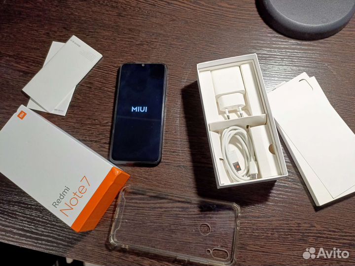 Телефон Xiaomi Redmi note 7 4/64