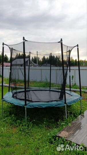 Батут для дачи с сеткой