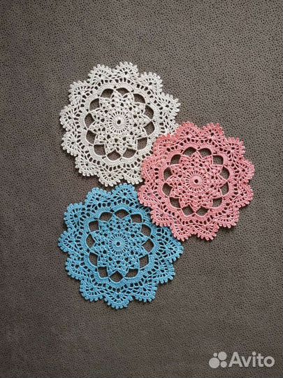 Салфетки вязанные крючком, новые