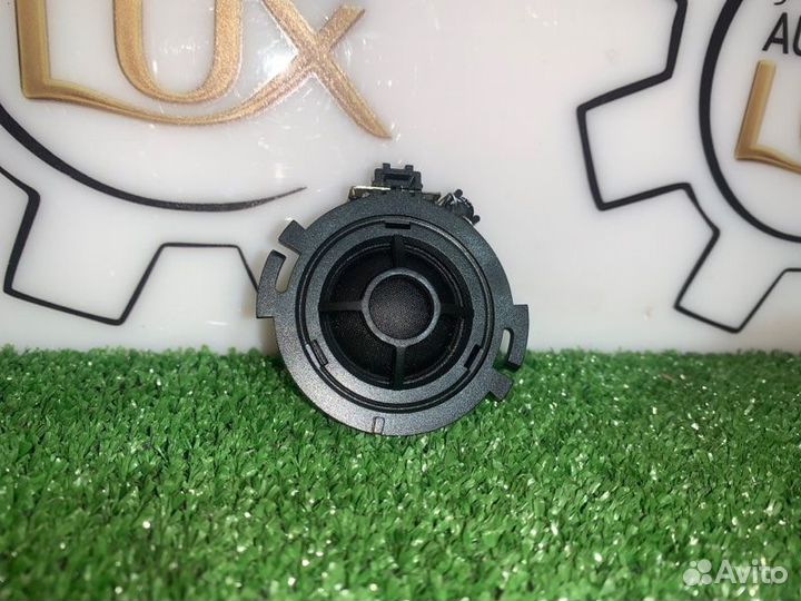 Динамик двери задний Audi A4 B9 8W 2.0 2017