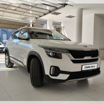 Kia Seltos 2.0 CVT, 2020, 20 000 км, с пробегом, цена 2 590 000 руб.