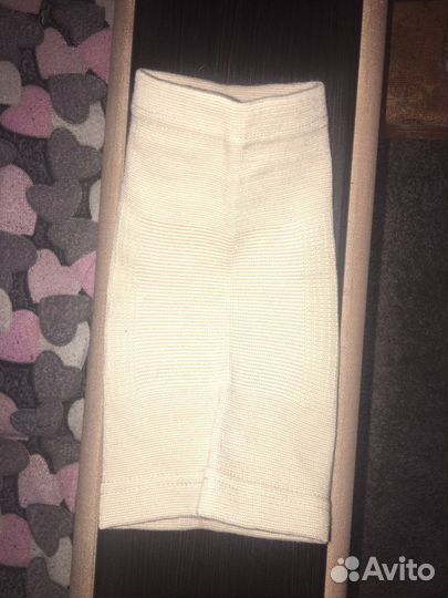 Наколенник ортопедический