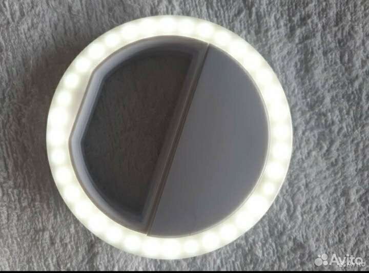 Кольцевая лампа на телефон