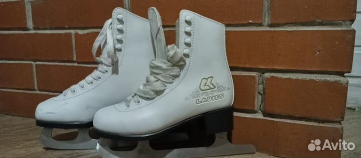 Коньки фигурные детские 32 размер