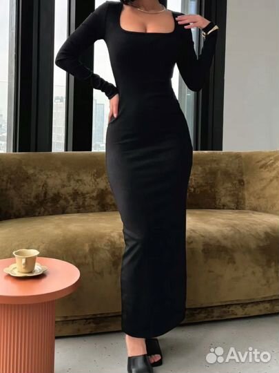 Платье в рубчик