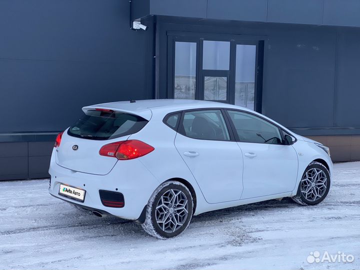 Kia Ceed 1.6 AT, 2015, 70 800 км