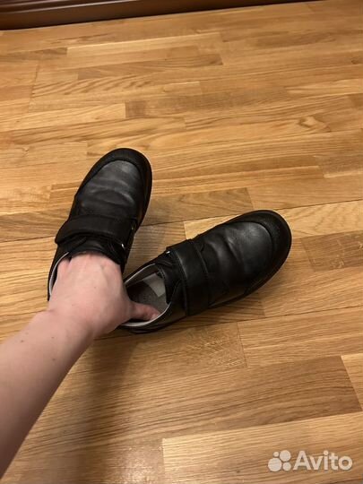 Ботинки детские 35 туфли школьные