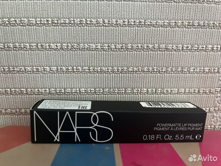 Ультраматовый пигмент для губ Nars