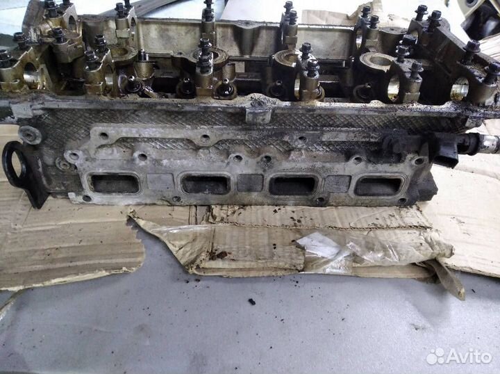 Головка блока цилиндров 4667086agd Chrysler Sebrin