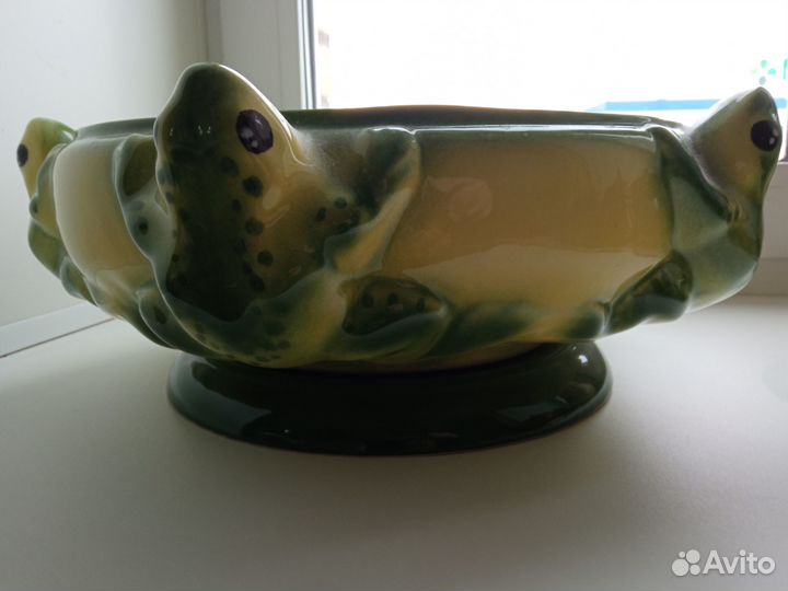 Кашпо керамика - лягушки