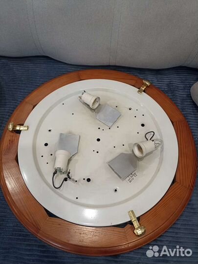 Светильник потолочный накладной