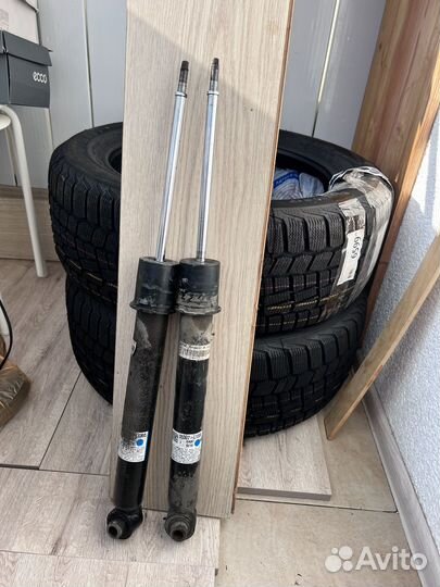 Амортизатор подвески задний Hyundai Sonata DN G4NA