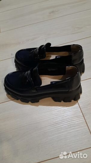 Женские локкеры