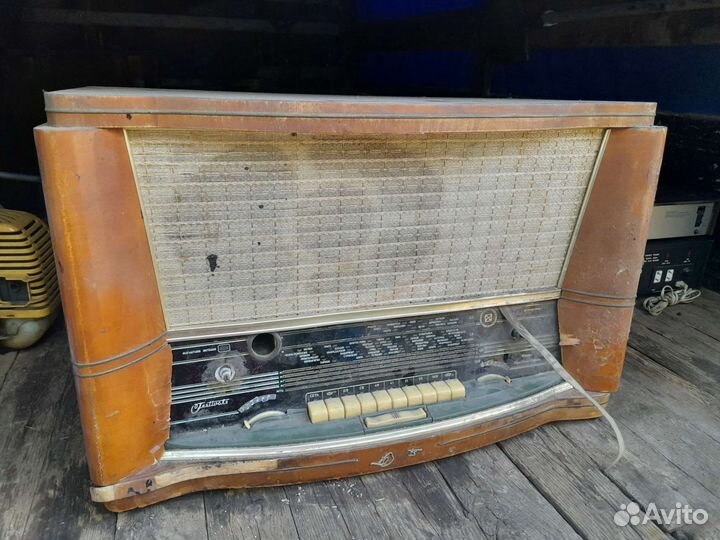 Ламповый радиоприемник Фестиваль