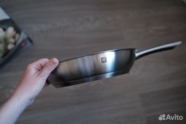 Сковорода Zwilling twin Nova 26см