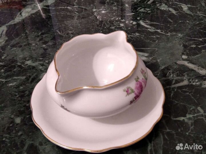 Соусник фарфоровый.Германия